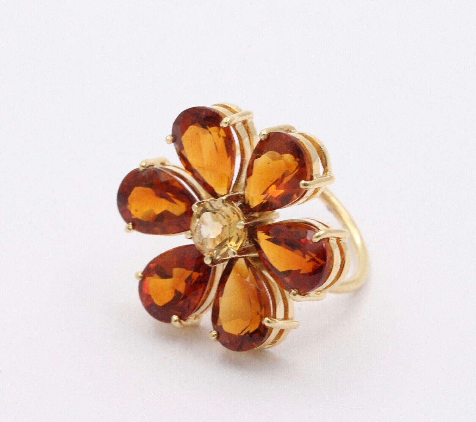 Vintage Flower Fire Citrine 18K Yellow Gold Ring