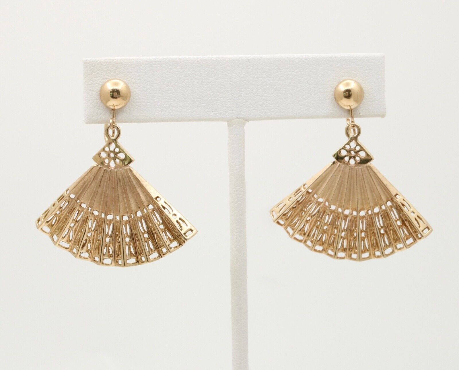 Vintage Folding Fan 14K Yellow Gold Earrings
