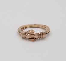 Load image into Gallery viewer, Vintage 14K Rose Gold Fede Gimmel Ring Band
