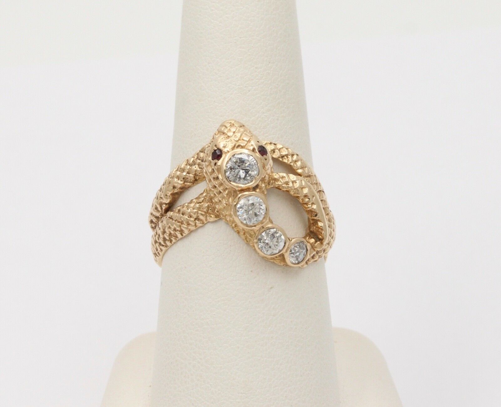 Vintage Snake Diamond Rubies 14K Yellow Gold Ring