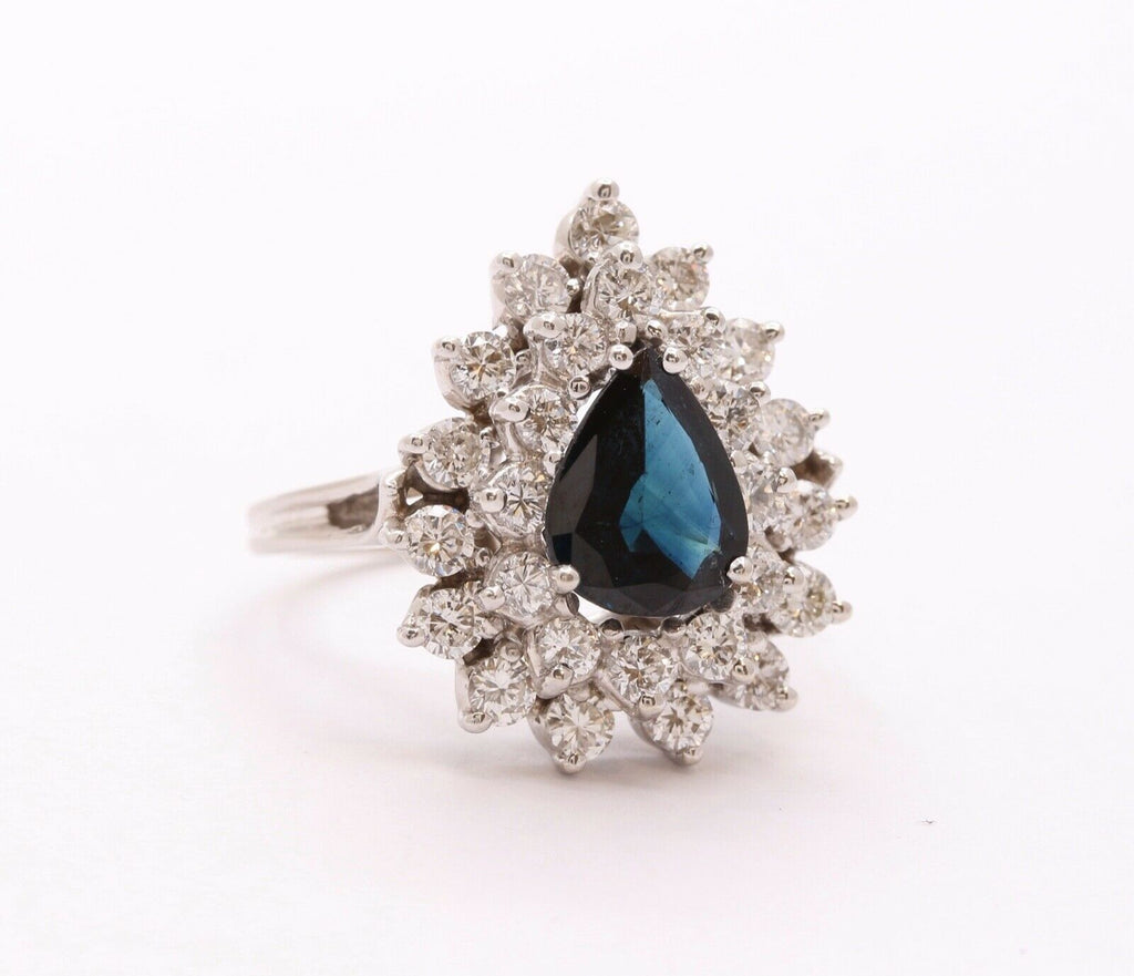 Elegant Blue Sapphire and Diamonds 14K White Gold Ring