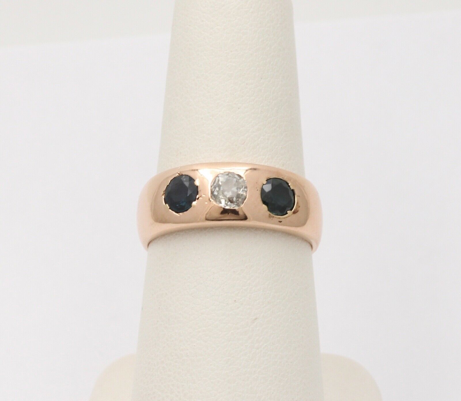 Vintage Unisex Blue Sapphires Diamond 14K Yellow Gold Ring