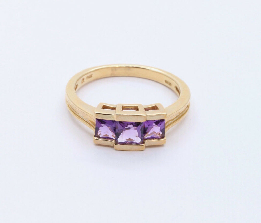 Vintage Three Stone Amethyst 14K Yellow Gold Ring