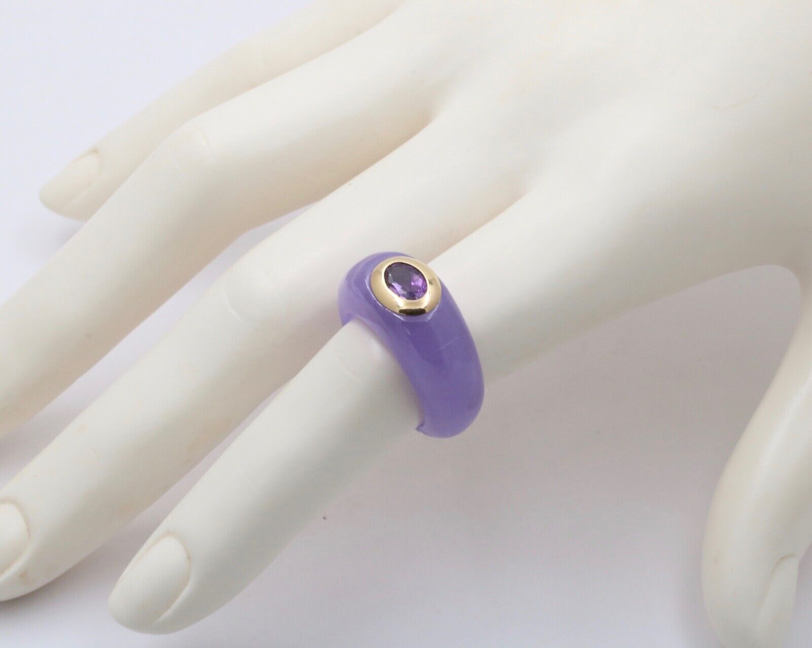 Vintage Purple Jade Amethyst 18K Yellow Gold Ring