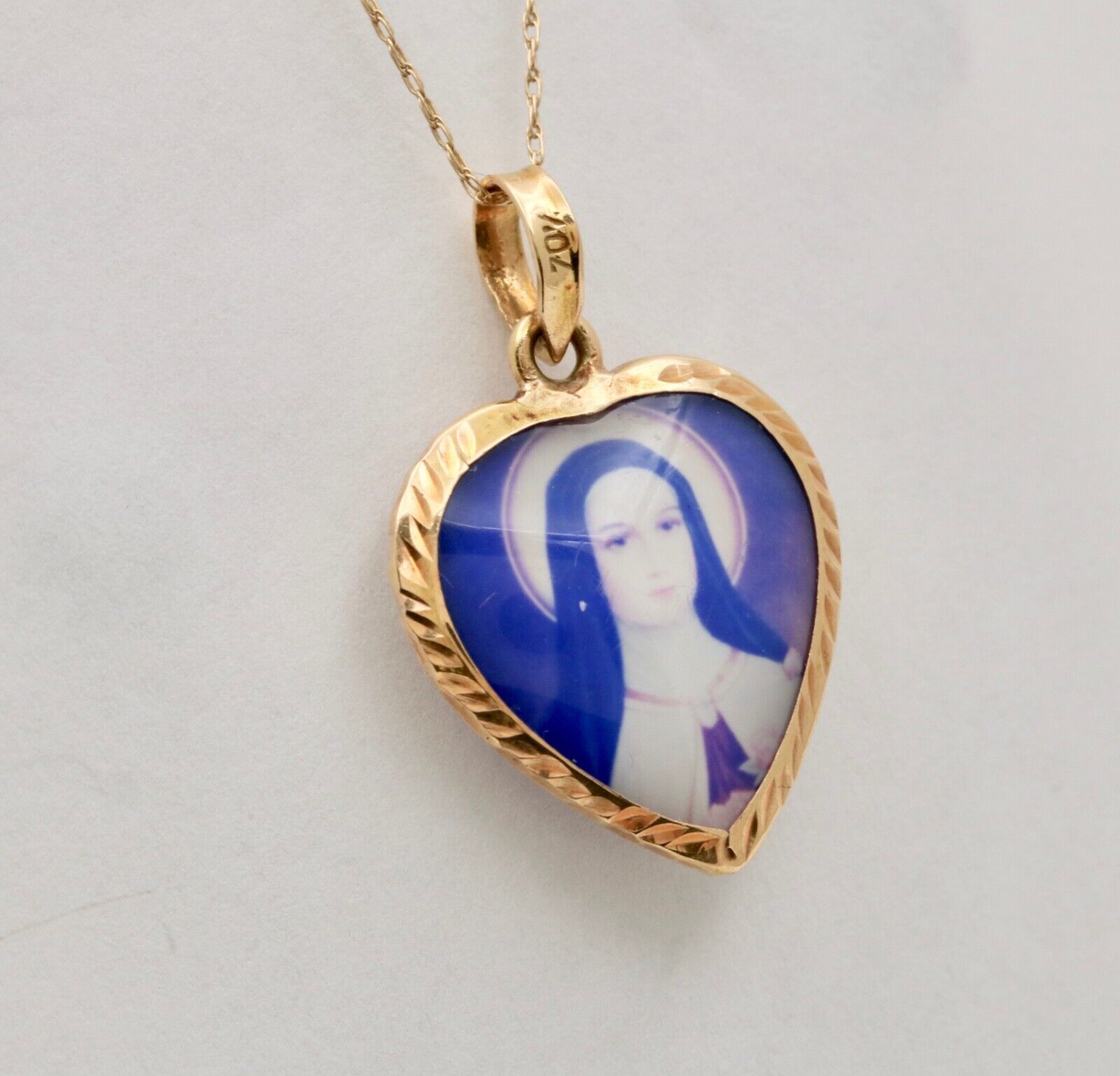 Vintage Jesus Virgin Mary Heart 14K Yellow Gold Pendant Charm