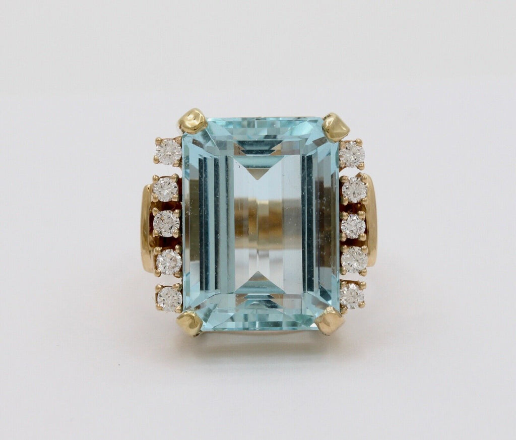 Vintage 18.60 carats Emerald Cut Aquamarine 14K Gold Ring with Diamonds