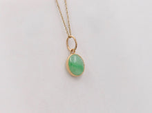 Load image into Gallery viewer, Vintage Jade 18K Yellow Gold Pendant
