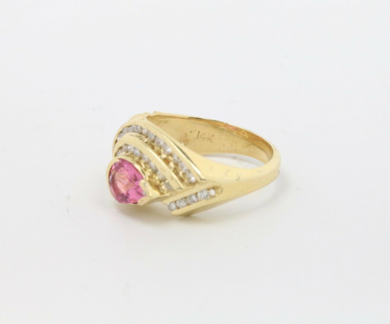 Vintage 14K Yellow Gold Pink Sapphire and Diamond Ring