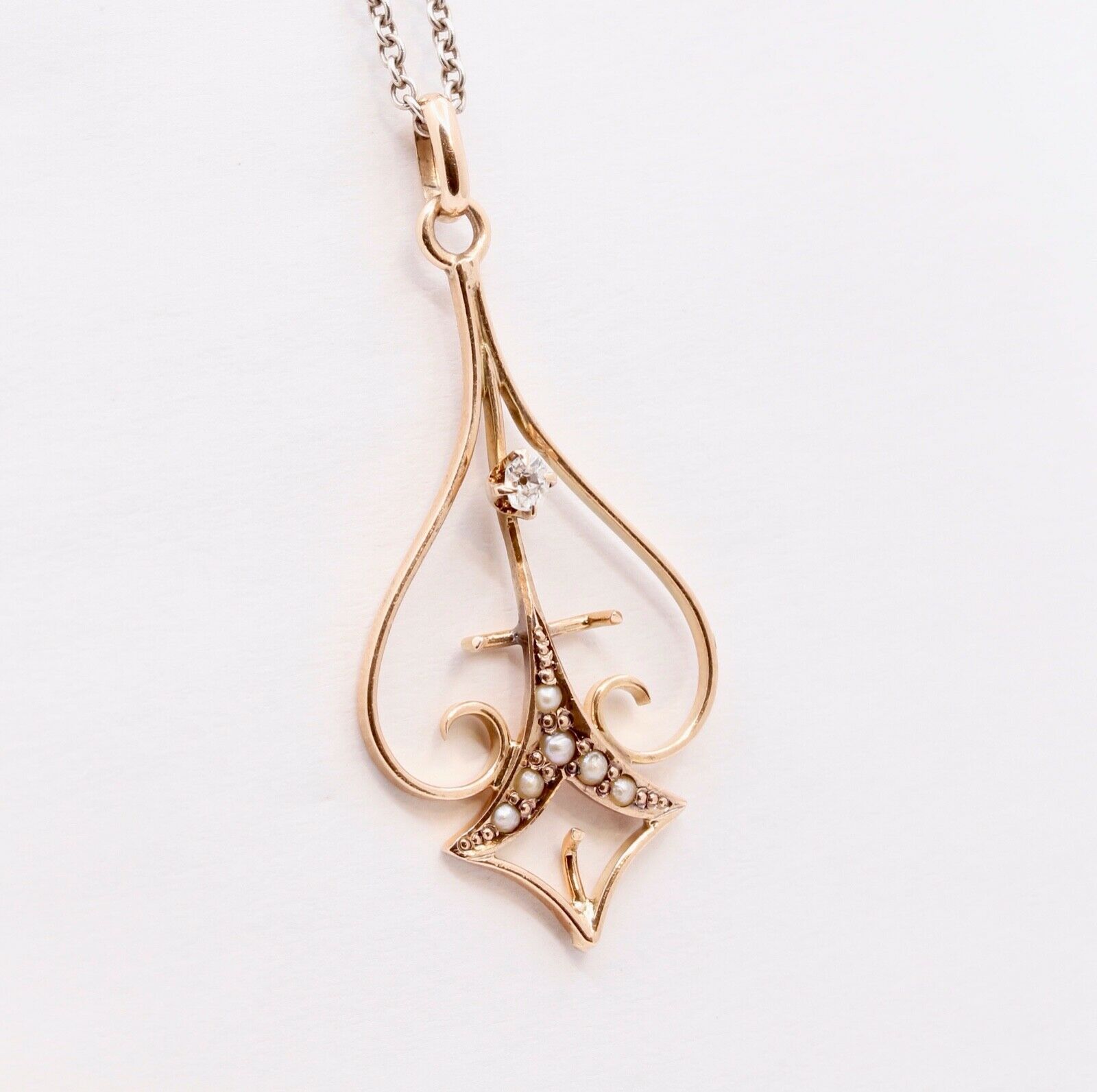 Victorian 10 Yellow Gold Diamond Seed Pearls Pendant
