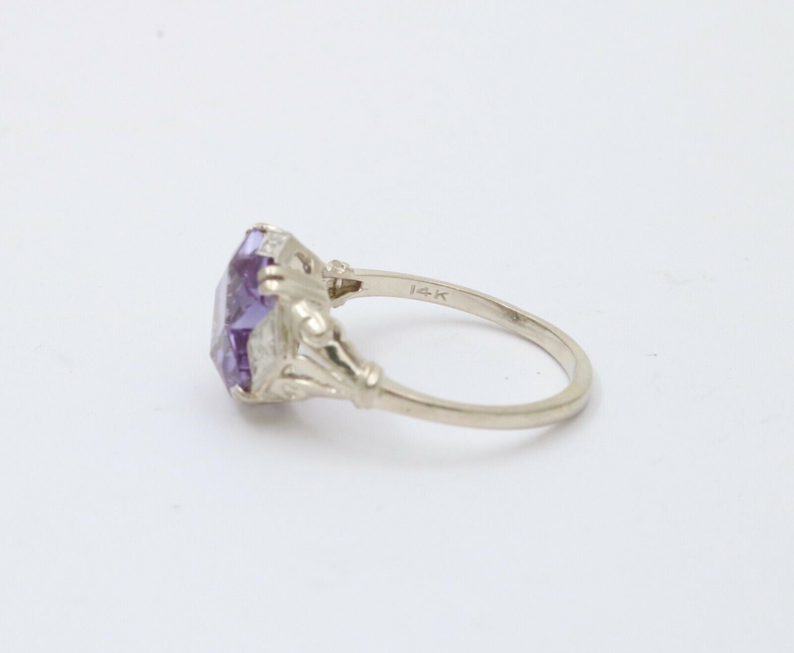 Art Deco Amethyst 14K White Gold Ring