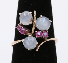 Load image into Gallery viewer, Vintage Retro 14K Star Sapphire And Ruby Bypass Ring
