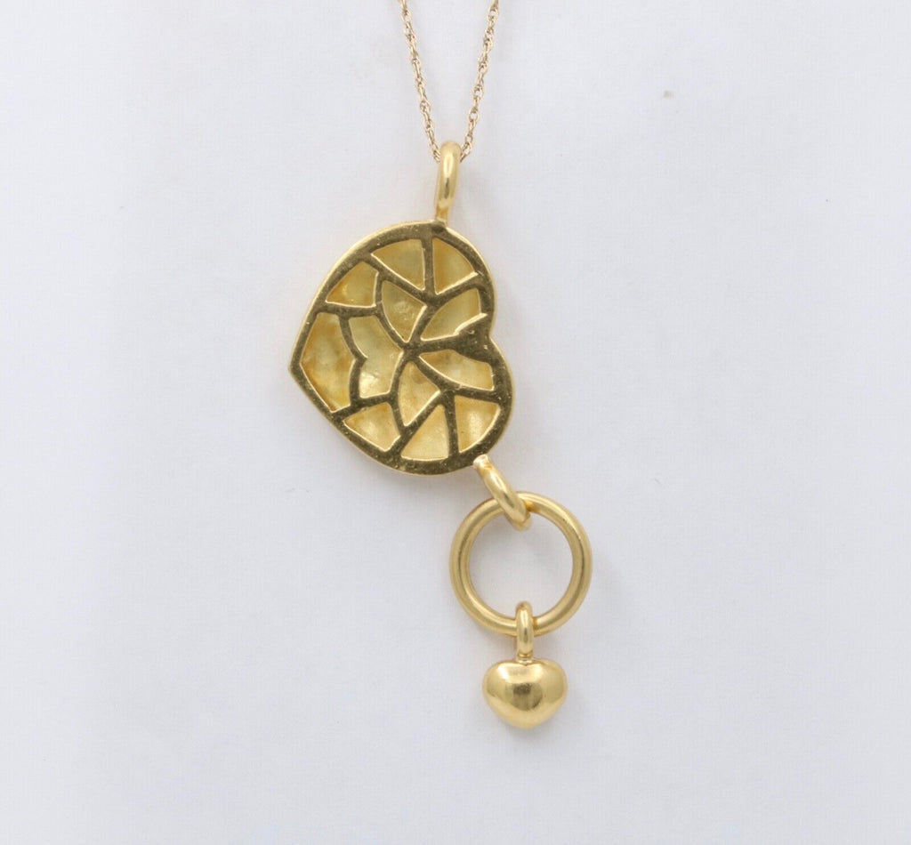Cool Vintage Hearts 18K Yellow Gold Pendant Charm