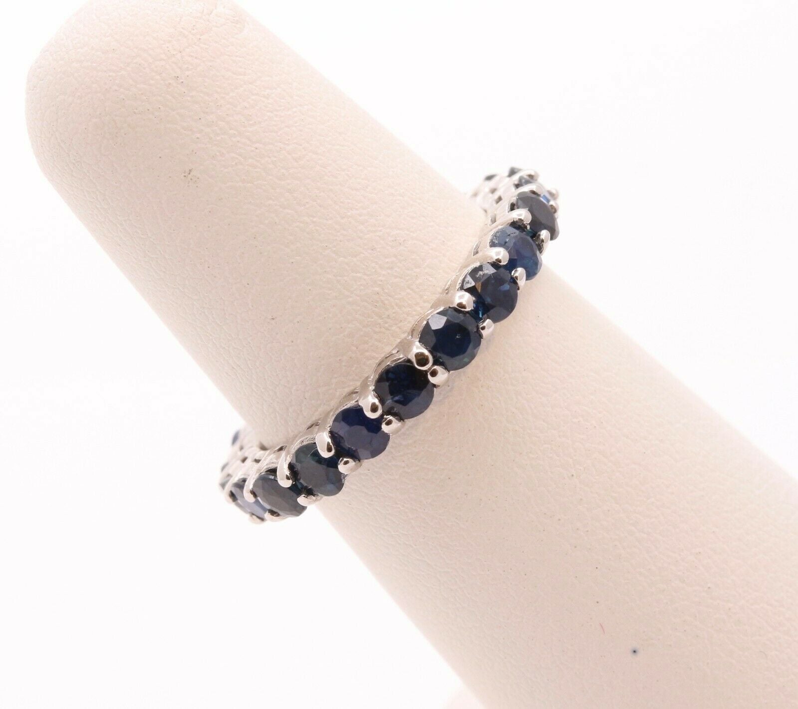 Vintage 18K White Gold Natural Sapphire Eternity Band