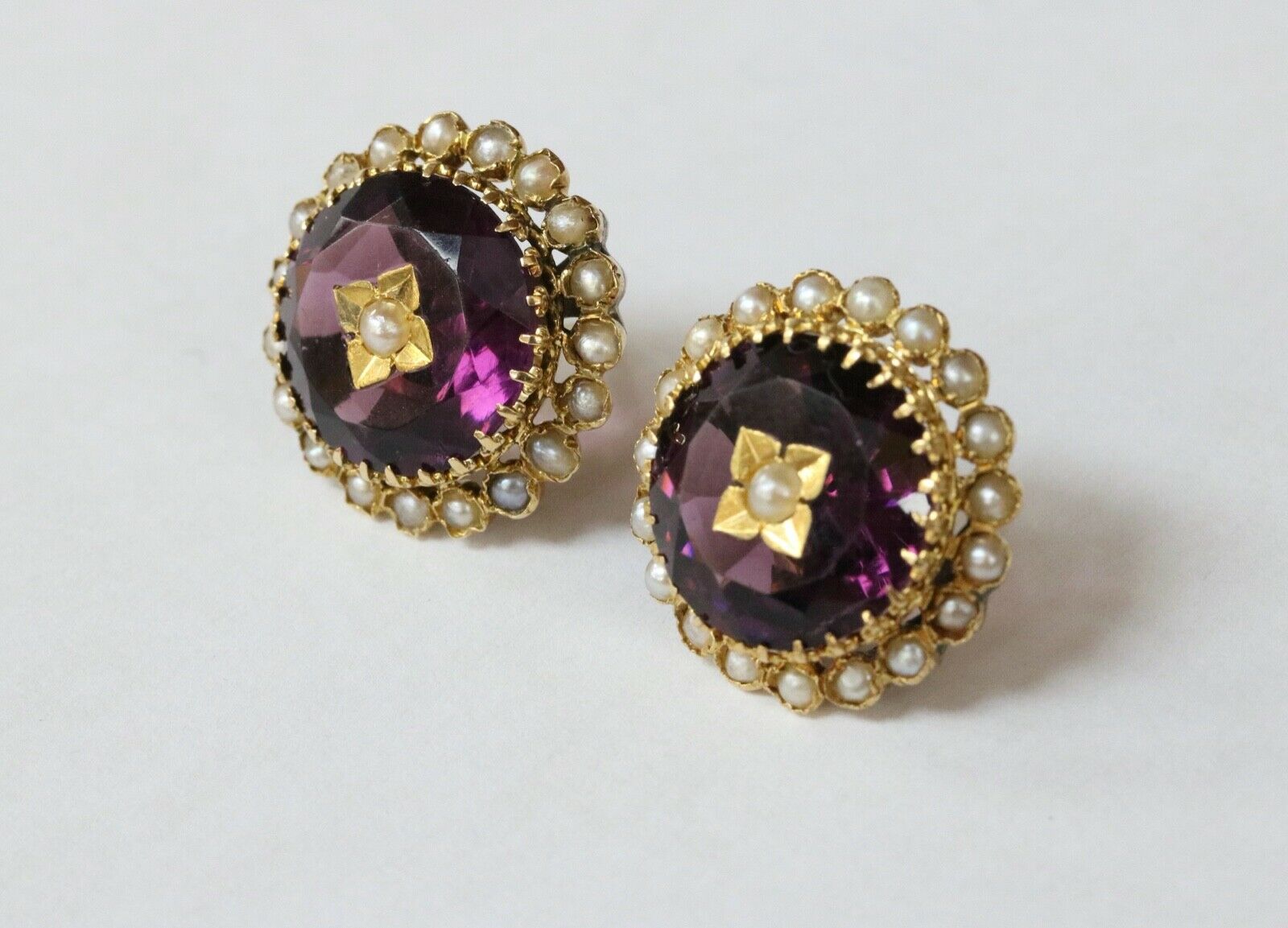 Victorian 18K Yellow Gold Amethyst Seed Pearls Brooch Earrings Set