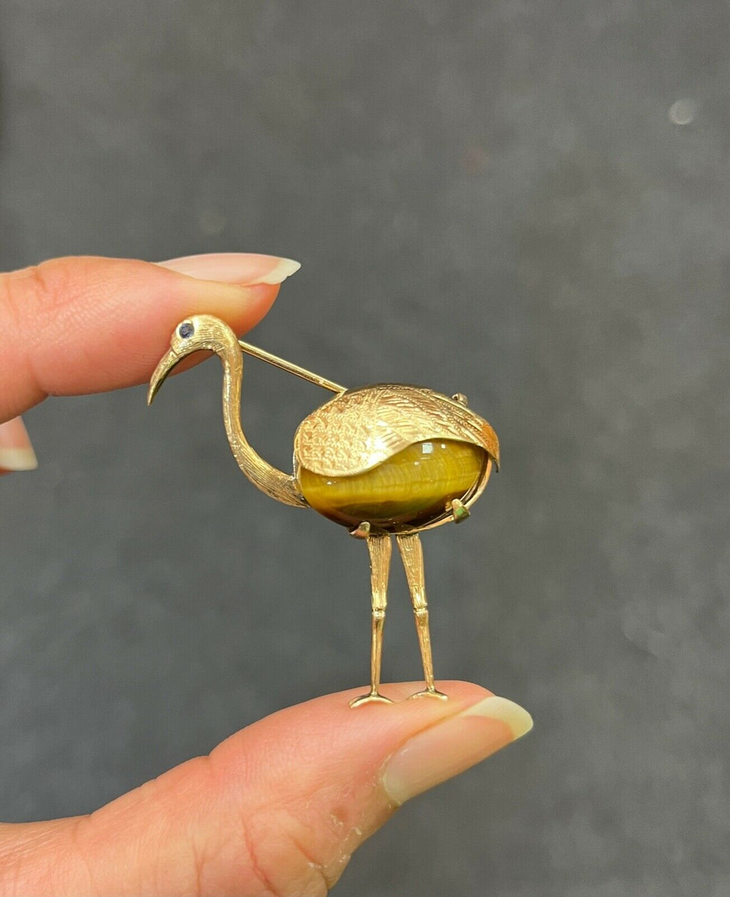 Vintage 14K Yellow Gold Tiger Eye Crane Bird Brooch, Estate Pin.