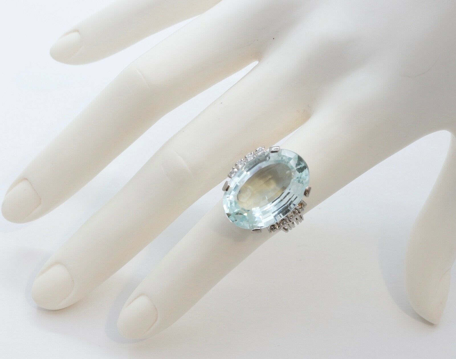 Vintage Aquamarine Diamonds 14K White Gold Ring