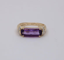 Load image into Gallery viewer, Vintage Amethyst Diamonds 14K Yellow White Gold Ring
