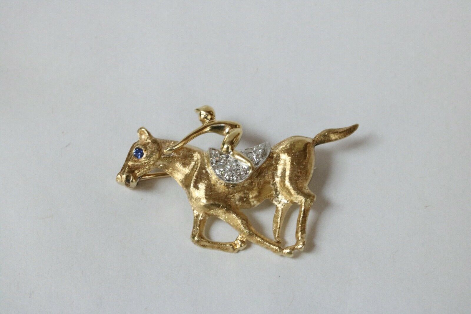 Vintage Horse Jockey Racing 14K Yellow White Gold Diamonds Sapphire Brooch Pin
