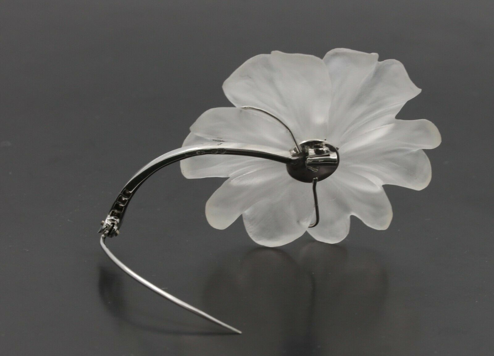 Vintage 18K White Gold Diamond Crystal Flower Brooch