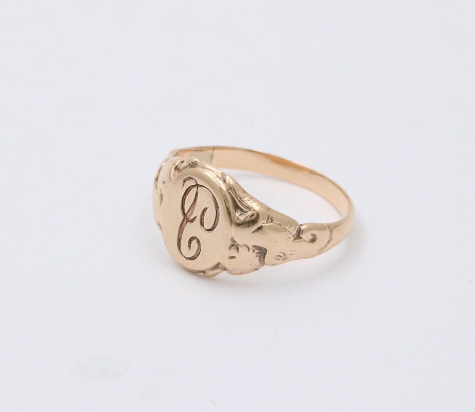 Victorian Signet 10K Yellow Gold Ring