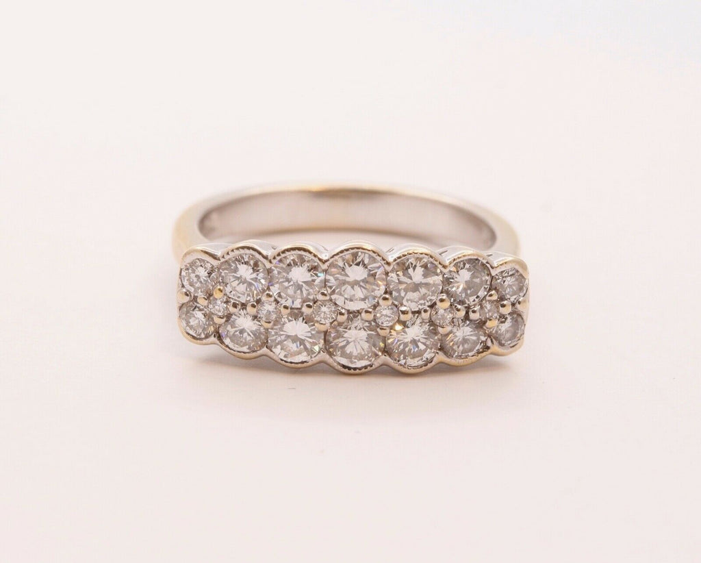 Vintage Ladies Diamonds 18K White Gold Wedding Band Ring