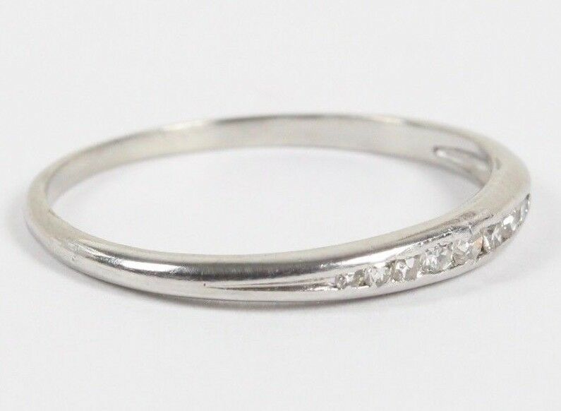 Vintage Platinum Diamond Wedding Band