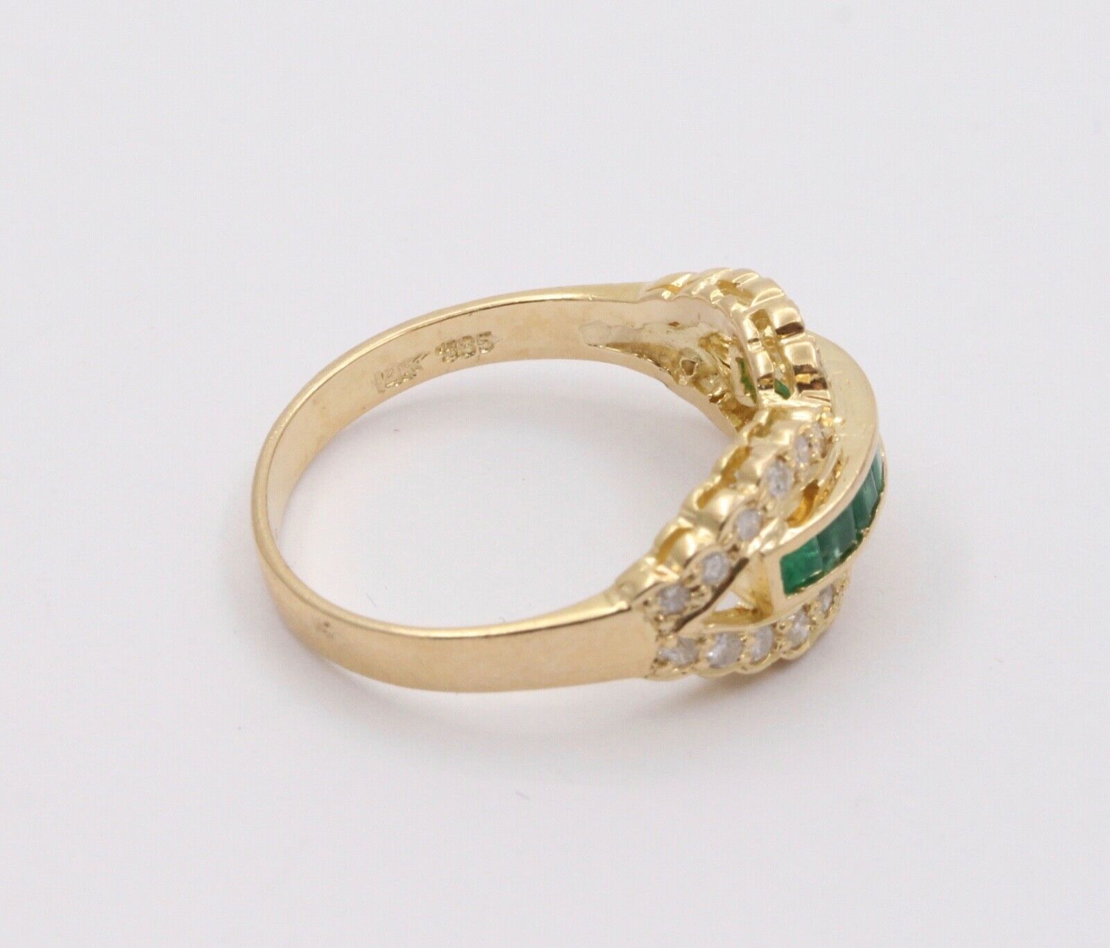 Vintage Infinity Diamond & Emerald Ring Band