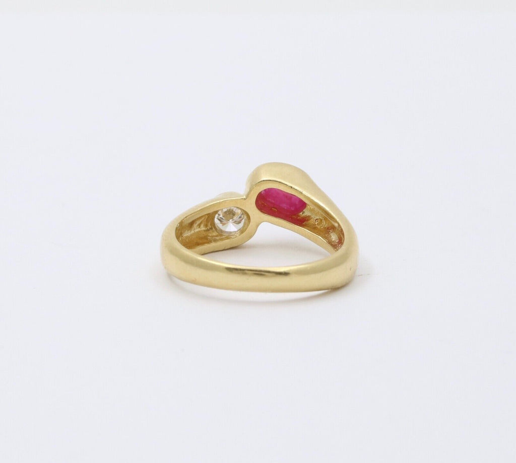 Vintage Bypass 18K Yellow Gold Ruby Diamond Ring
