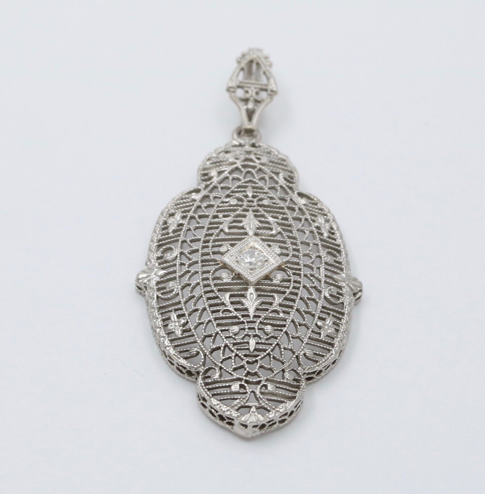 Art Deco 14K White Gold Filigree Diamond Pendant Necklace