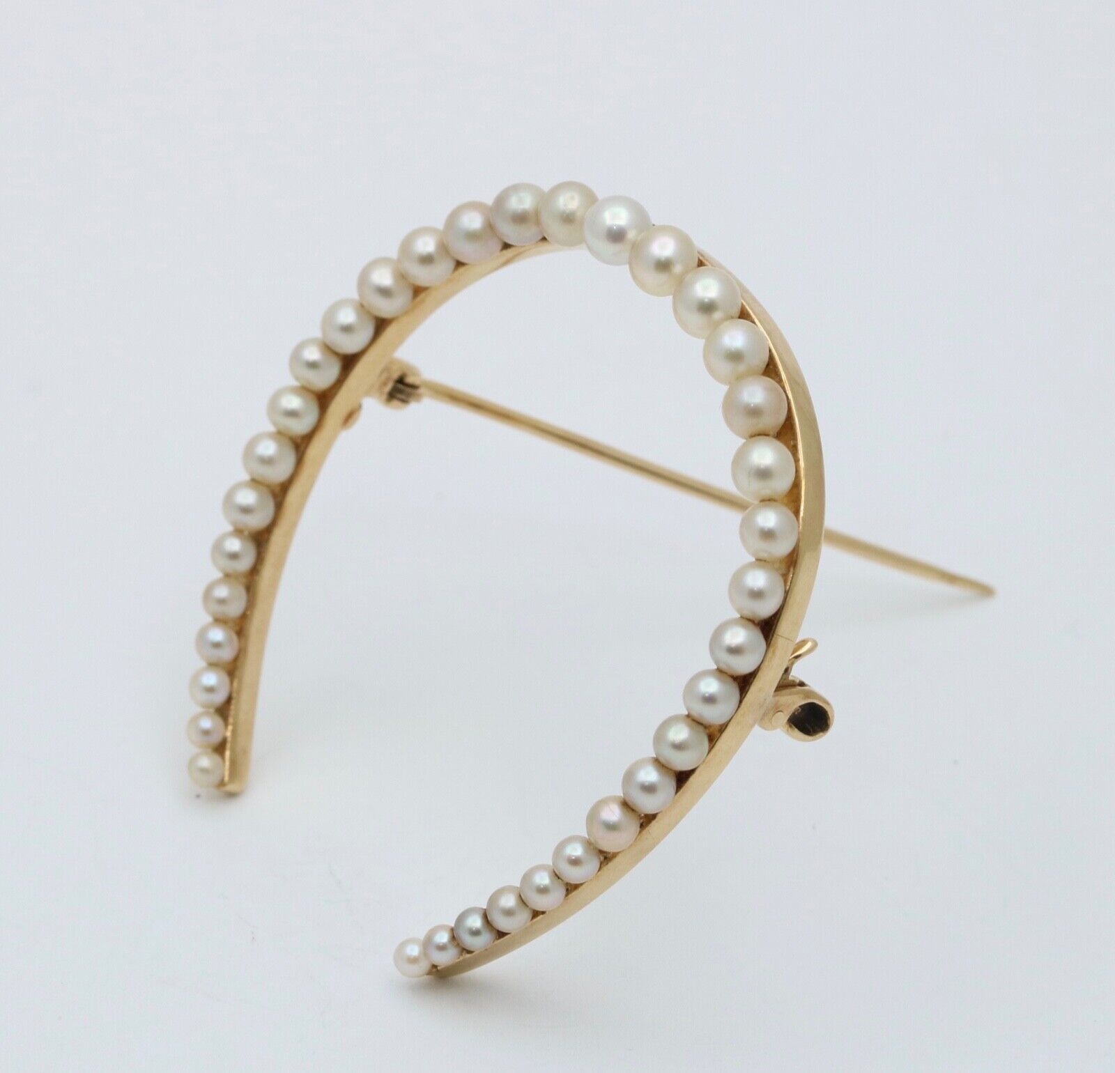 Antique Edwardian 14K Yellow Gold Horseshoe Pearl Brooch