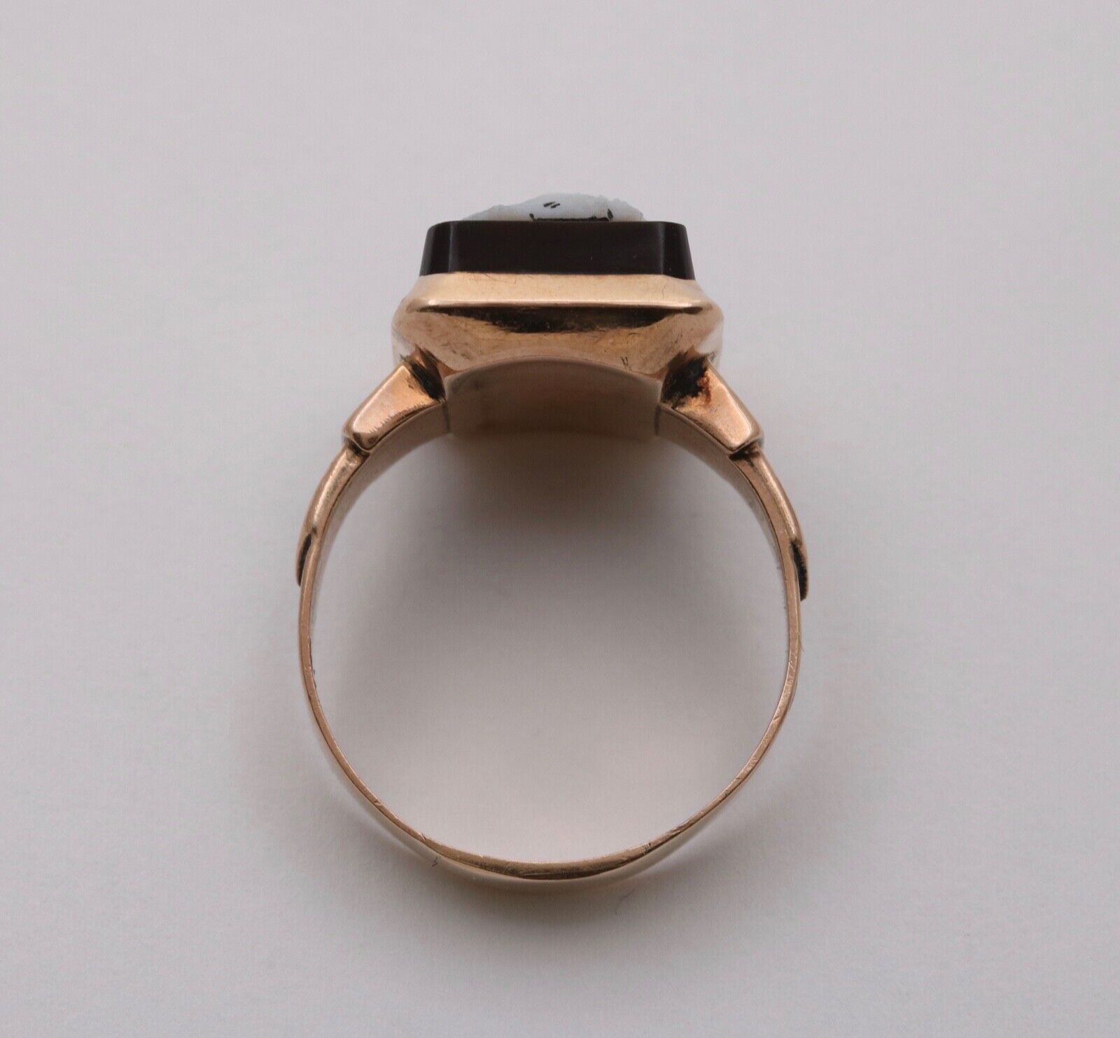 Edwardian Victorian Cameo Onyx 10K Rose Gold Ring