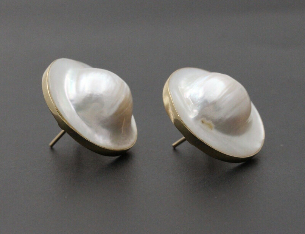 Vintage Mabe Pearl 14K Yellow Gold Earrings