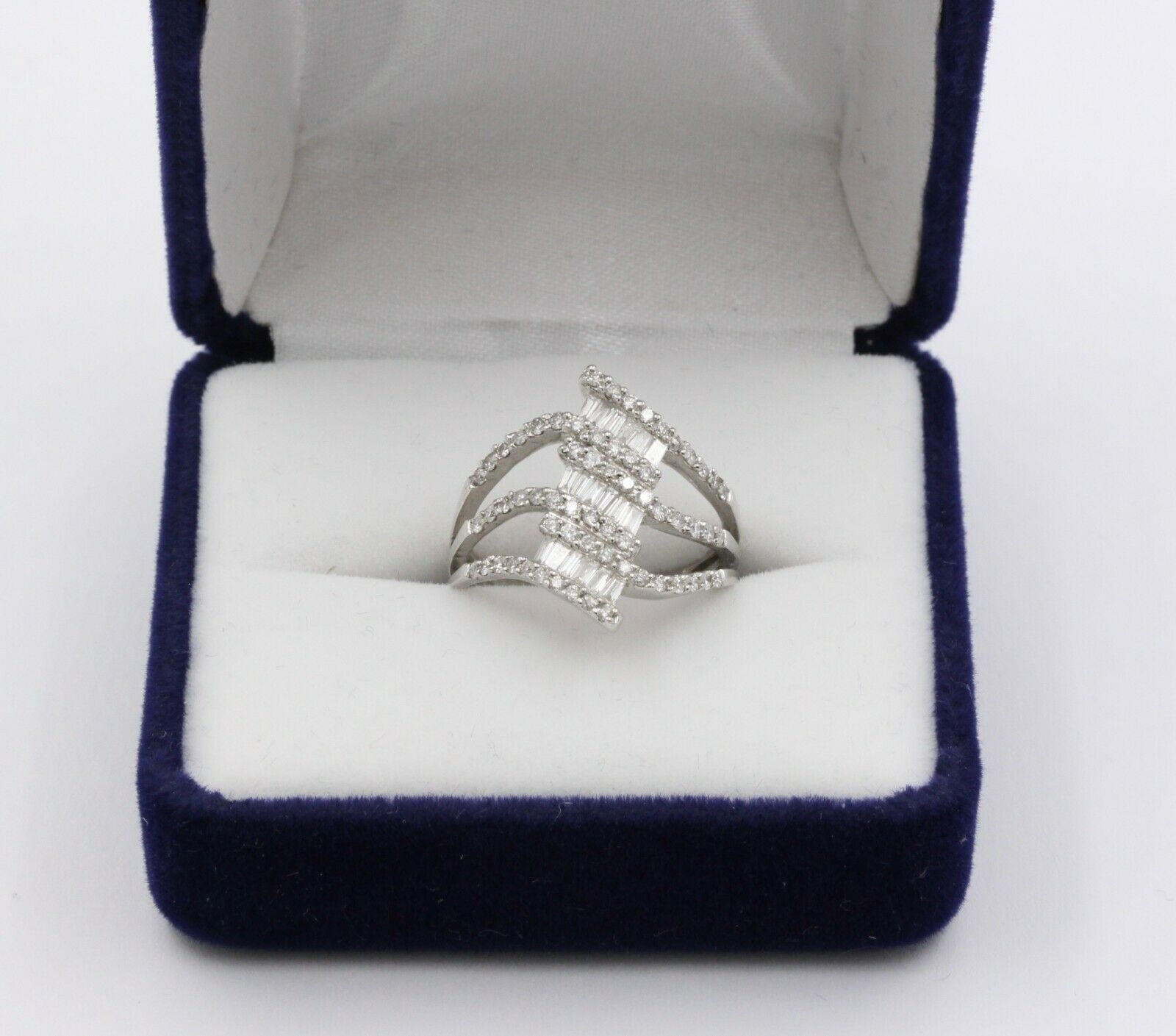 Vintage 18K White Gold Diamond Knuckle Ring