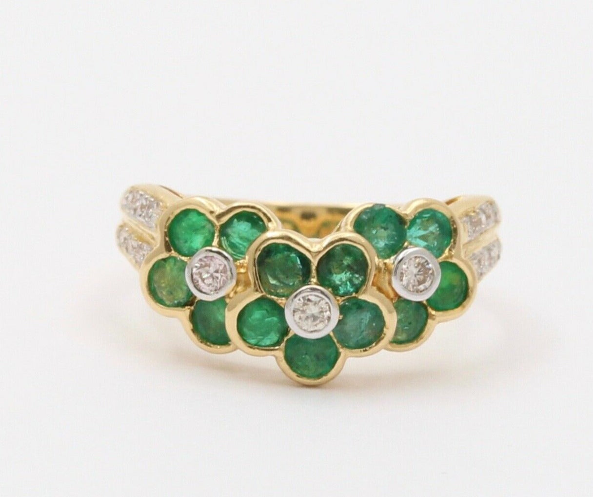 Vintage Flowers Emeralds Diamonds 18K Yellow Gold Ring