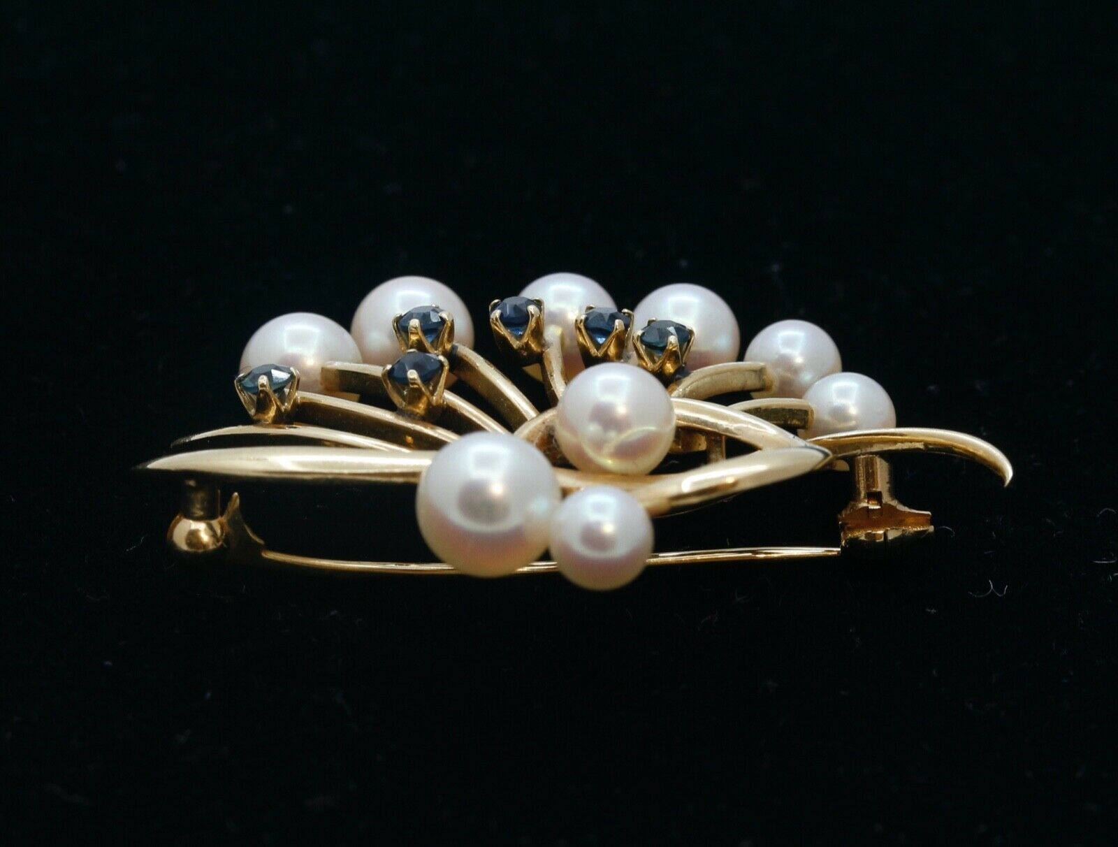 Mikimoto 14K Yellow Gold Sapphires Pearls Brooch Pin