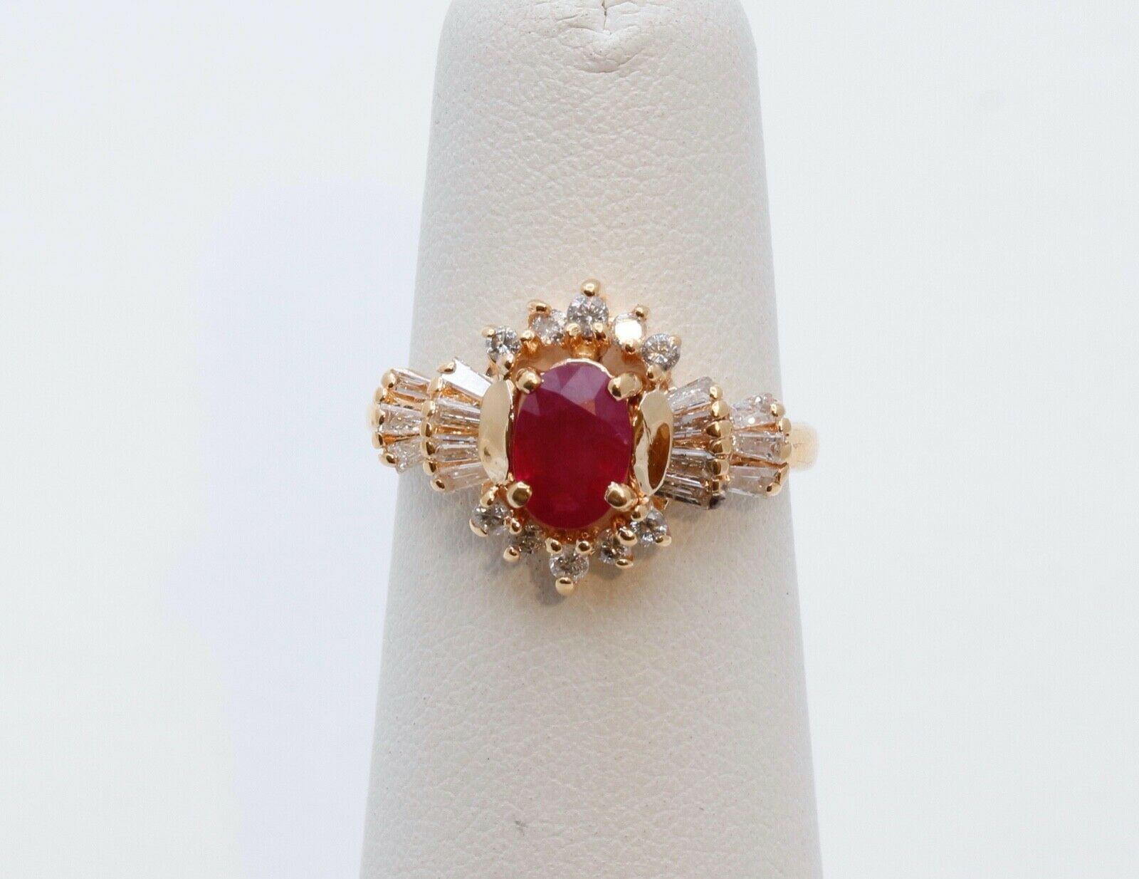 Vintage Ruby Diamonds 14K Yellow Gold Ring