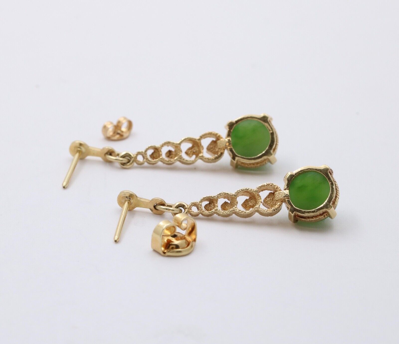Vintage 14K Yellow Gold Chrysoprase Dangling Earrings