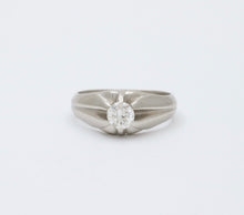 Load image into Gallery viewer, Antique Art Deco Platinum diamond ring Band, Engagement ring
