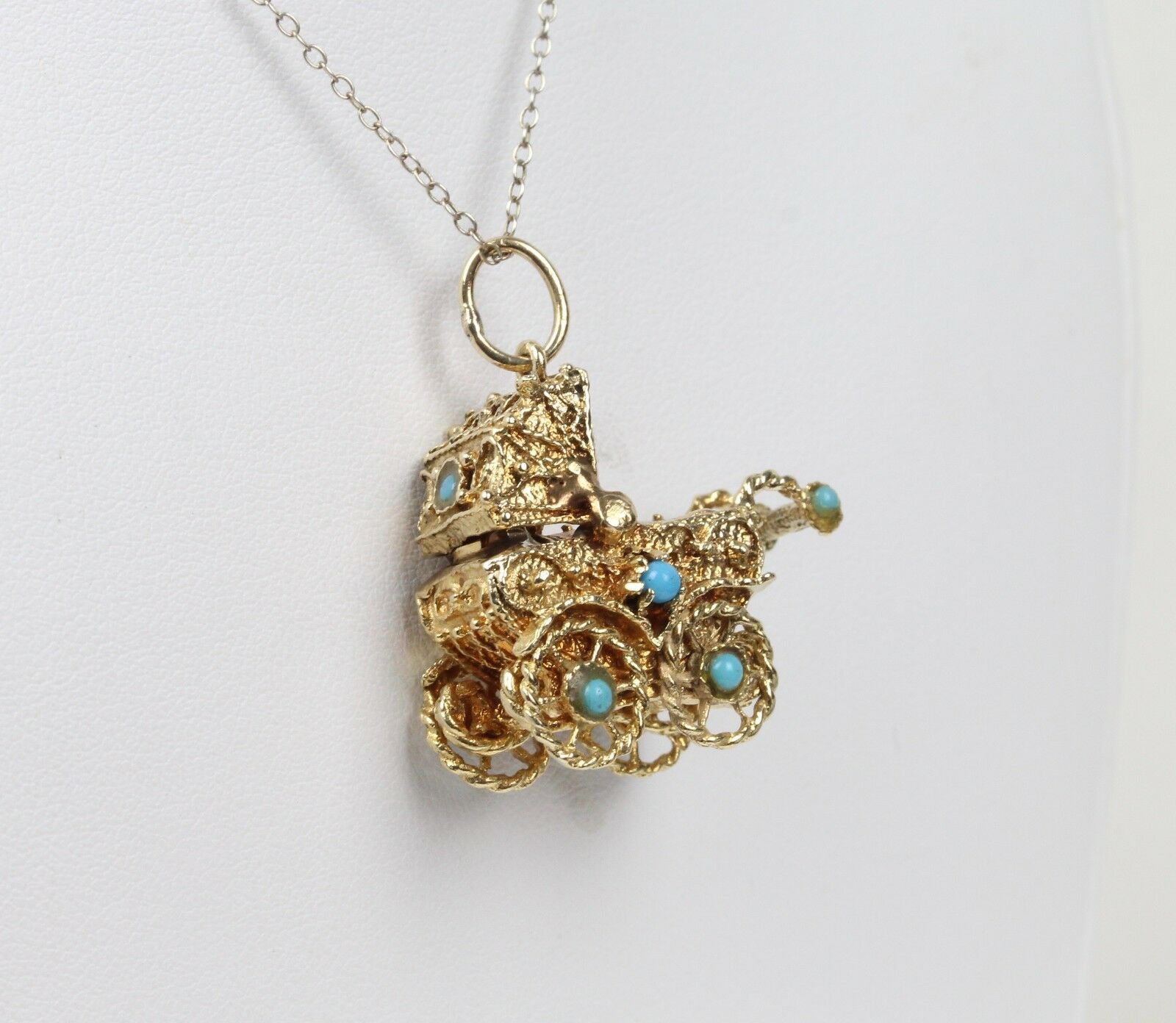 Vintage 14k Yellow Gold Baby Carriage Pendant