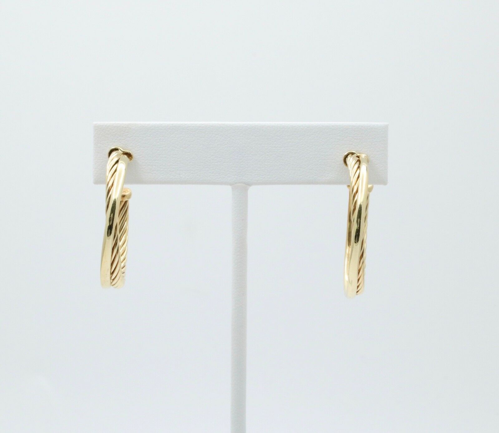 Classic David Yurman 18K Yellow Gold Entwined Rope Hoops Earrings.