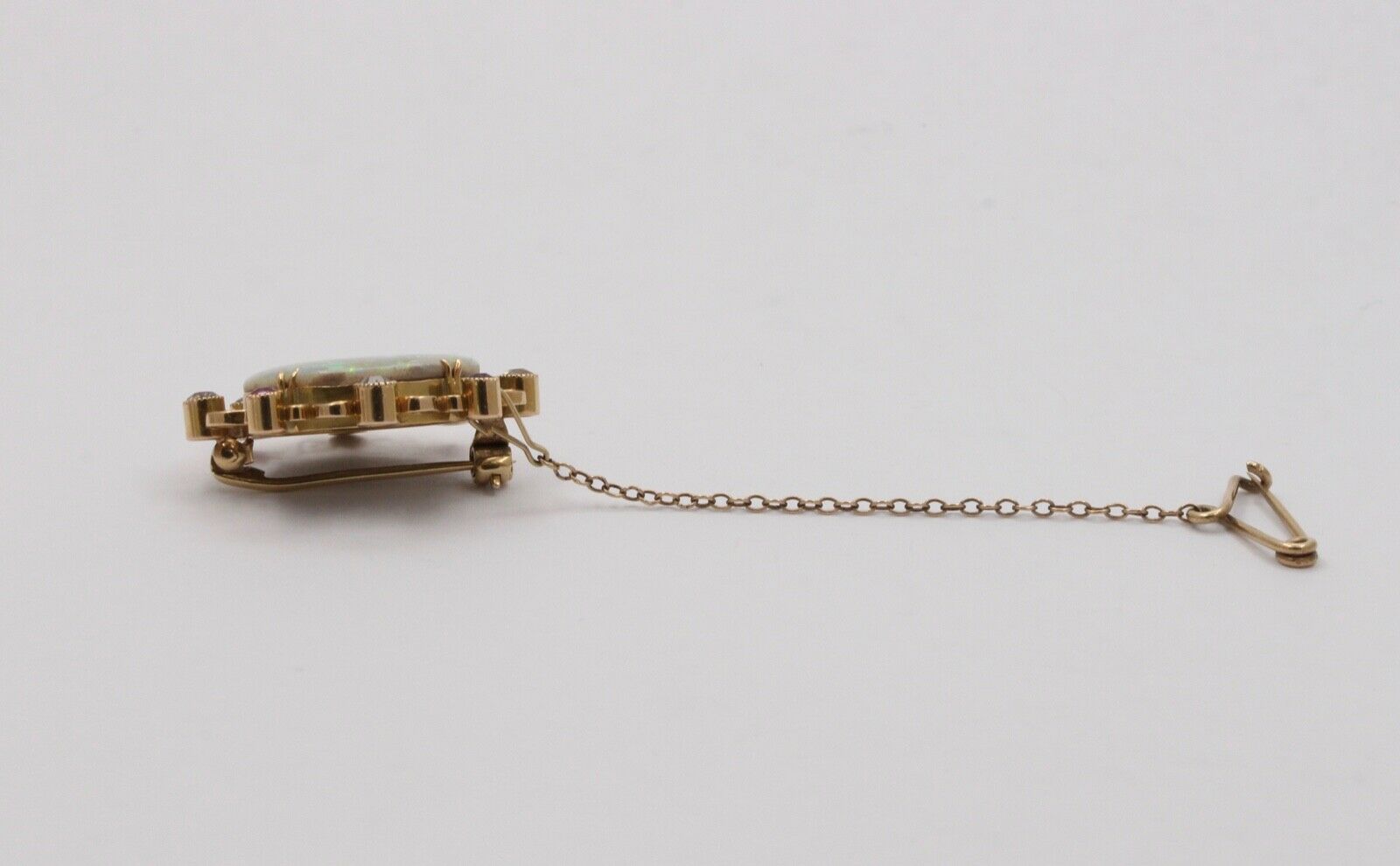 Adorable Edwardian Floral Design Opal 14K Gold Brooch pin