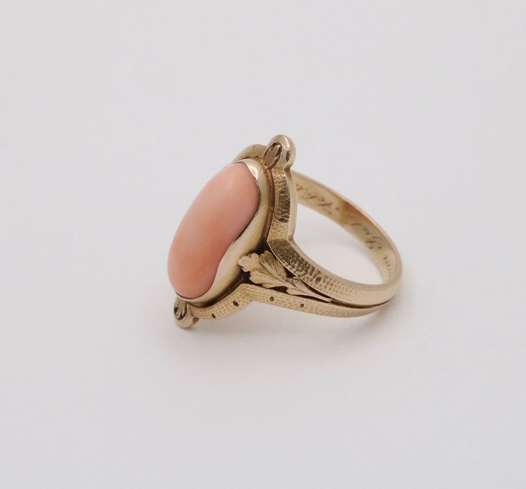 Antique 14K Yellow Gold Cushion Coral Leaf Ring