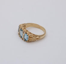 Load image into Gallery viewer, Vintage Victorian Style Blue Topaz 14K Yellow Gold Ring Band
