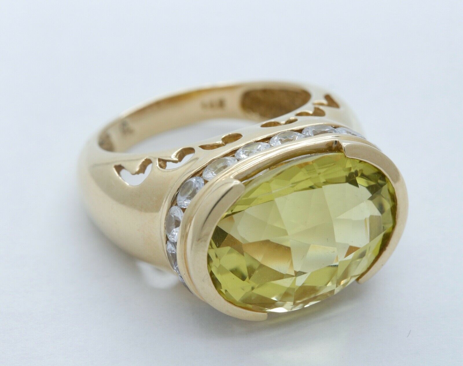 Large Statement Ladies Lemon Green Quartz Diamonds 14K Yellow Gold Ring