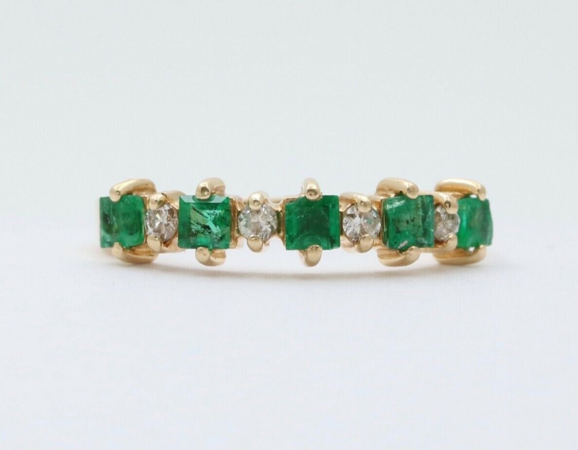 Vintage Emerald Diamonds 14K Yellow Gold Ring Band