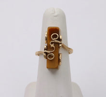 Load image into Gallery viewer, Vintage 14K Yellow Gold Tiger Eye Swirling Ring
