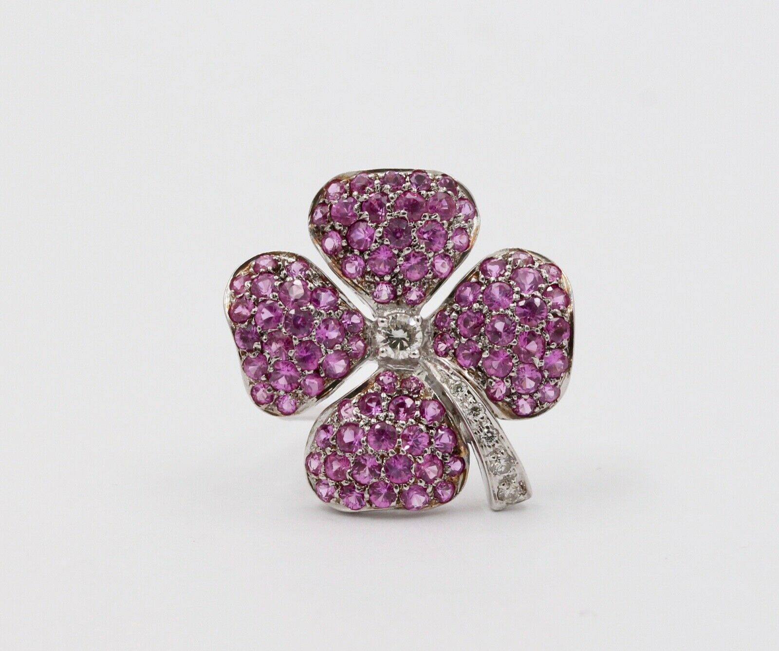 Vintage Four Leaf Clover Rubies Diamonds 14K White Gold Pendant Brooch Pin