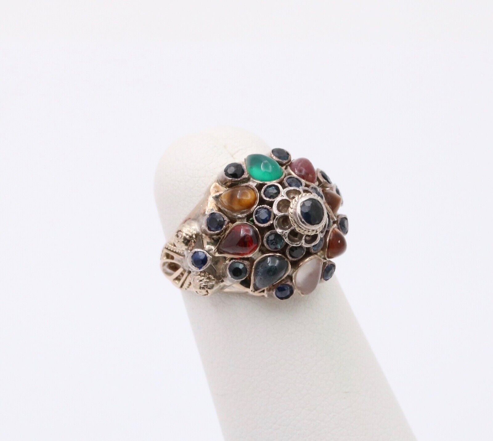 Vintage Multi Color Natural Sapphire, Moonstone,,Tiger eye and Garnet 14K Yellow
