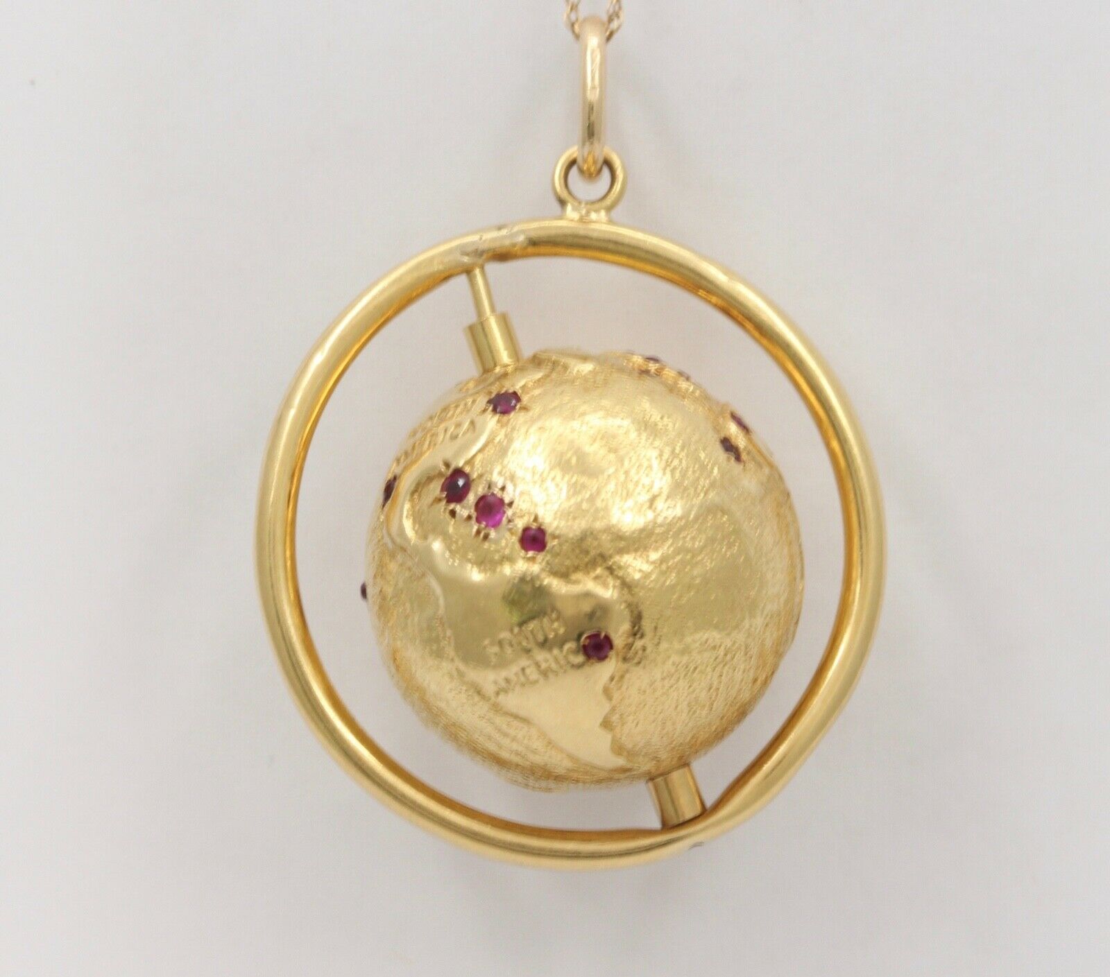Vintage Spinning Globe Rubies 14K Yellow Gold Pendant Charm