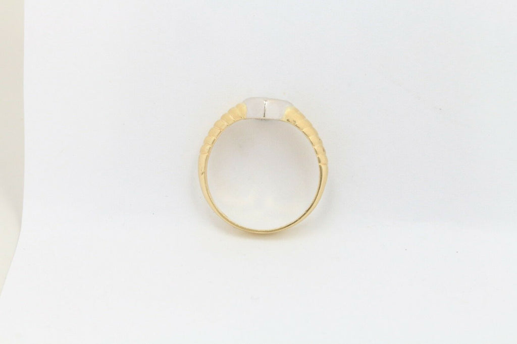 Vintage 14K Yellow Gold Diamond Heart Ring